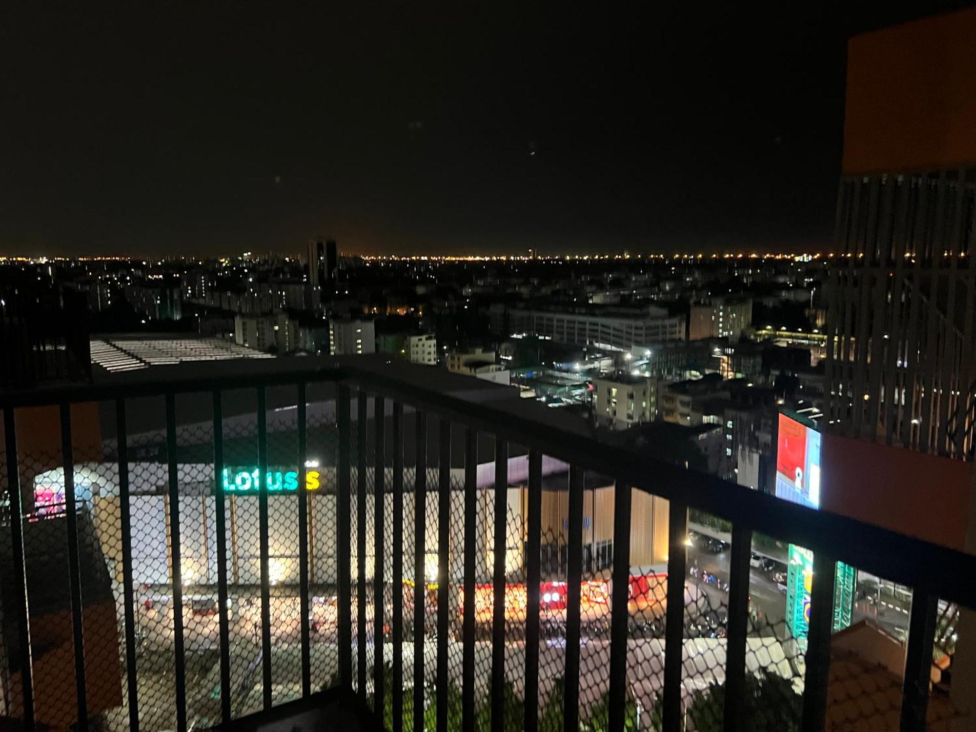 Mall Suites Hotel Bangkok Buitenkant foto