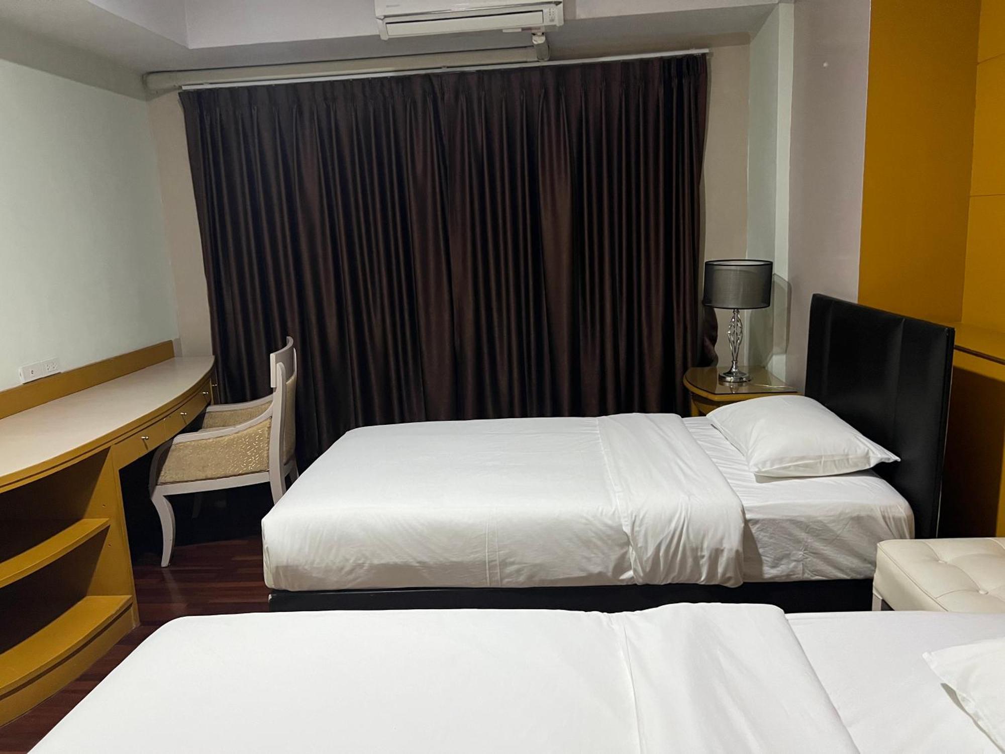Mall Suites Hotel Bangkok Buitenkant foto